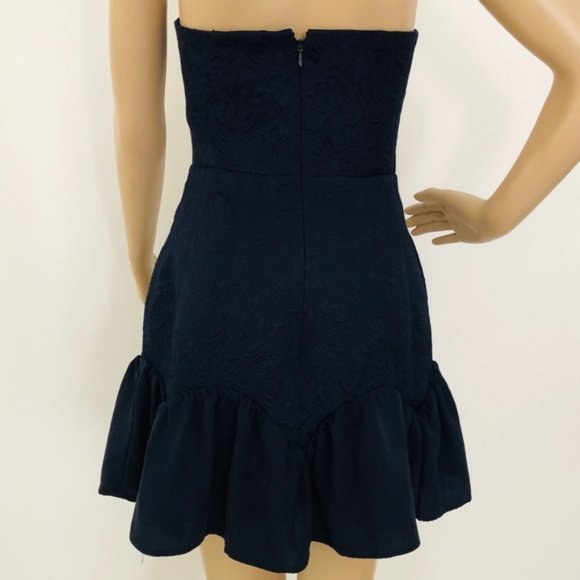 KEEPSAKE Beautiful Strapless Dress - Picture 3 of 4